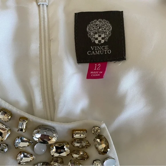 VINCE CAMUTO | Dress - Picture 8 of 11